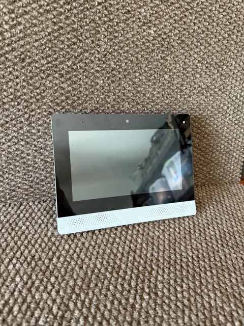 2GIG EDGE  7" Touchscreen Security Control Panel  (2GIG-EDG-NA-V) Untested