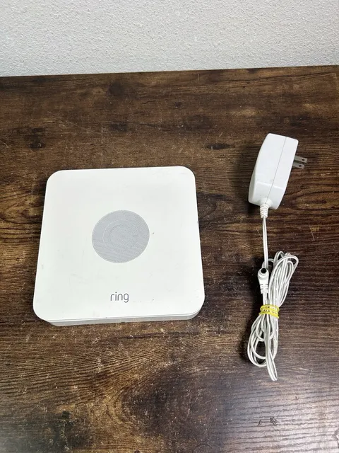 Ring Alarm Base Station (1st Gen) (4HB1S7-0EN0) - With Power Cord