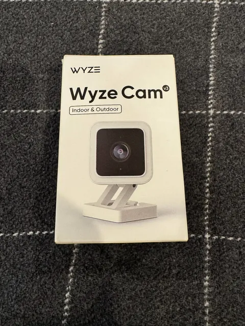 Wyze Cam v3 1080P HD WiFi Indoor/Outdoor Security Camera, White
