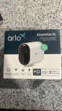 Arlo Essential XL VMC2032 Wireless Spotlight Security Camera 1080p