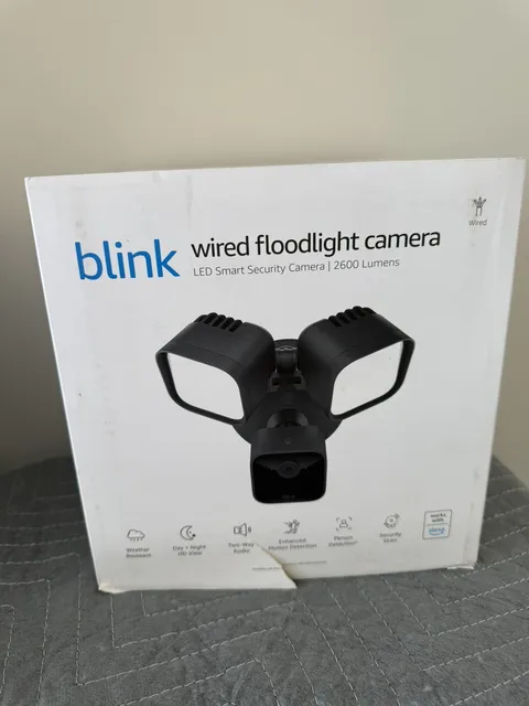 Blink Wireless Outdoor + Floodlight HD Security Camera Kit - Black 1 Camera