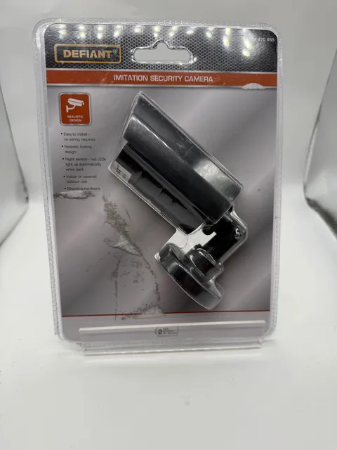 Defiant Imitation Security Camera – Model 1004-470-955 – NEW in Box