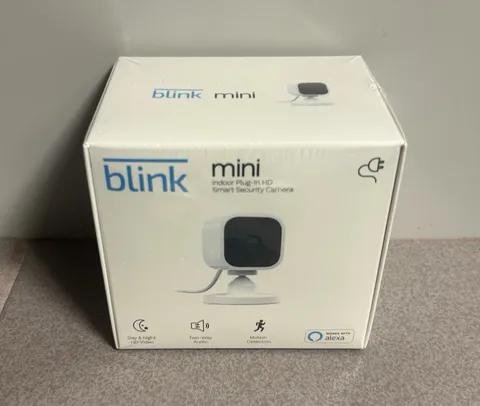 Blink Mini Indoor Plug-In Live HD Smart Security Camera (New in Box)