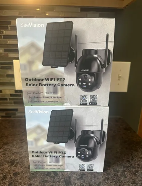 SeeVision Outdoor WiFi PTZ Pan/Tilt Solar Battery IP Camera 1080p, Black GA