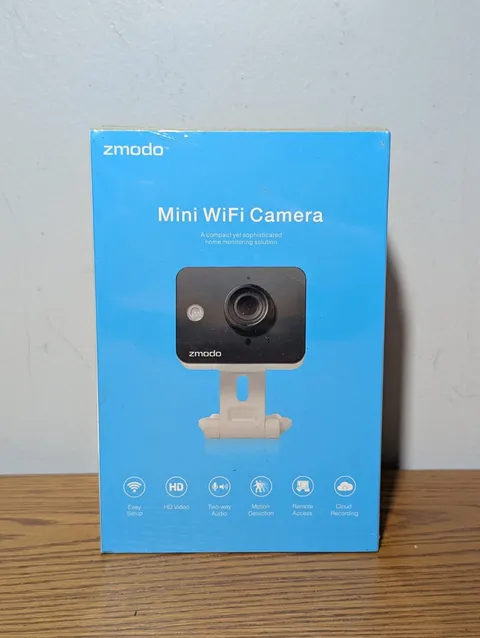 Zmodo Wide View  WiFi Two-Way Audio Camera Night Vision Brand New Sealed In Box 