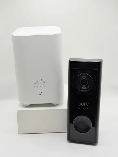Eufy Security Video Doorbell S220 + Homebase 2