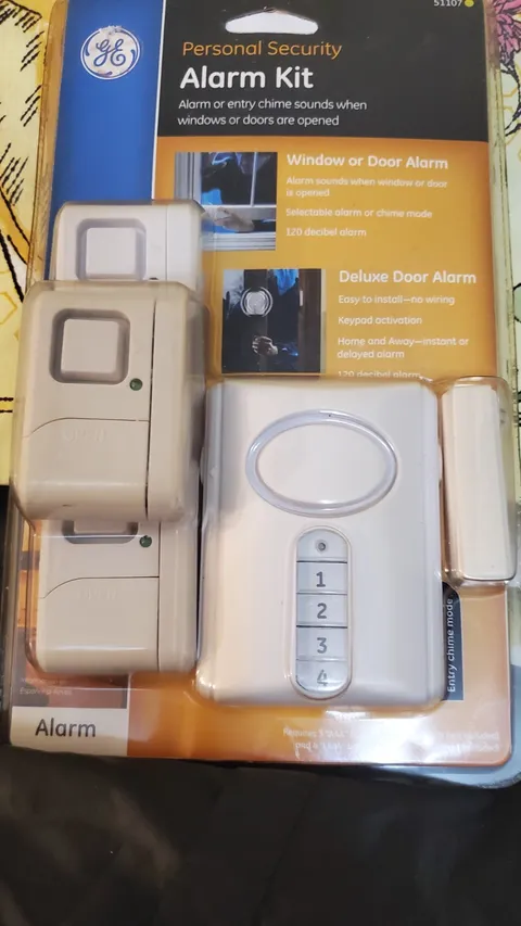 GE Personal Security Alarm Kit #51107 - Window or Door Alarm - New in Package
