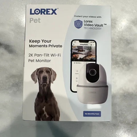 Lorex 2K Wi-Fi Indoor Pan/Tilt Pet Monitor IP Surveillance Camera White/Black