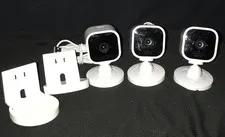BLINK MINI 1 (FIRST GENERATION) SECURITY CAMERAS LOT OF 3 GOOD CONDITION 2 Wires