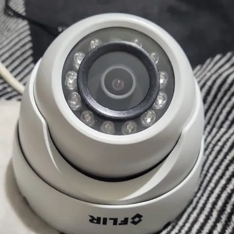 FLIR Dome CCTV Security Camera IR Night Vision Wired Indoor/Outdoor White
