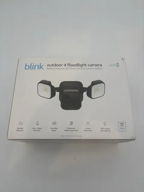 Blink Outdoor 4 Floodlight Camera Battery Powered HD Smart Security Camera Alexa