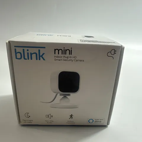 Blink Mini Compact Indoor Plug-In Smart Security Camera 1080p HD NEW