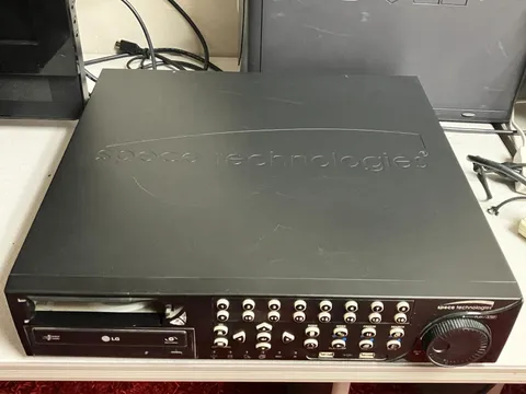 Speco Technologies DVR-16TH/500 16 Channel Triplex DVR Security Parts or Repair