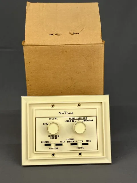 New Nutone 40252 VINTAGE Indoor Remote Control Intercom Speaker (NOS)