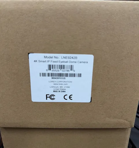 Lorex LNE9242B 4K Ultra HD IP HDR - in sealed box