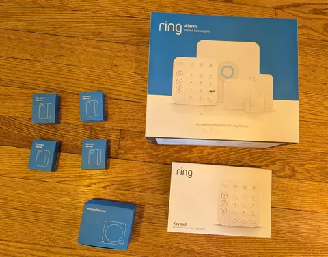 NEW 2nd gen Ring 10 piece alarm home security kit; Extra Sensors, Keypad, Motion