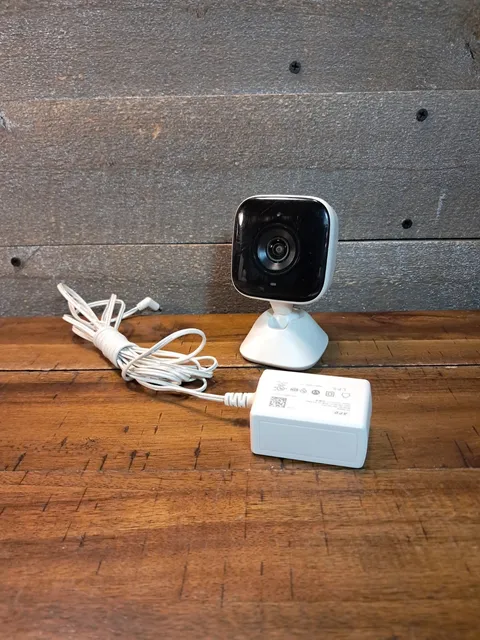 XFINITY Xcam3 Indoor Security Camera  - WORKS Tested