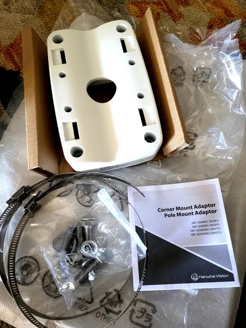 Hanwha Vision SBP-300PMW2 (White) Pole Mount Adapter Aluminum M/C:SBP-300MW2/VEX