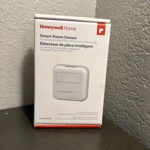 Honeywell Smart Room Sensor, White - RCHTSENSOR-1PK/E