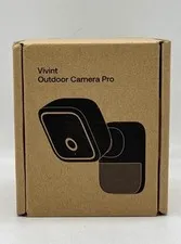 Vivint VS-ODC400-WHT Outdoor Camera Pro New Sealed In Box Fast Shipping