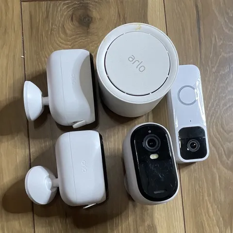 Arlo Wireless 3-Cam Security System + Base Station 1080p Night Vision Alexa