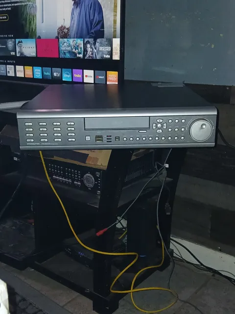 GANZ Digimaster 16 Channel Surveillance DVR Video Recorder 16-Channel Gray