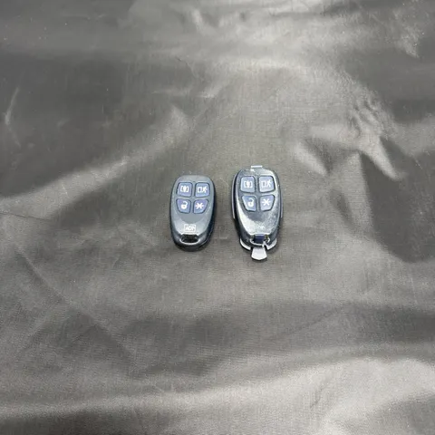 DSC WS4939 4-Button Wireless Key Fob lot of 2 Security Alarm Remote Transmitter