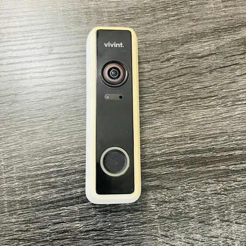 Vivint doorbell camera pro Gen 1 - VS-DBC300-WHT  Tested Works