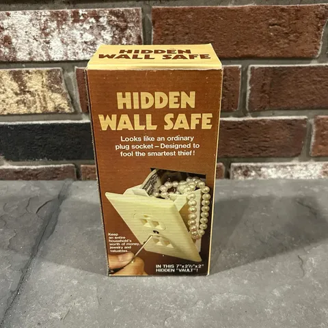 Vtg Hidden Wall Safe Security Electrical Outlet Vault Secret Hide Valuables - N
