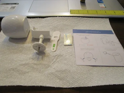 Insteon motion sensor model 2844-222 open box never used includes battery