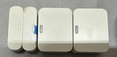 SimpliSafe Door Window Magnetic Entry Sensor ES3 set of 2 Used/WORKS