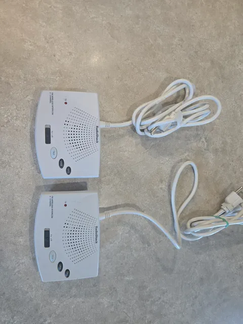  Radio Shack FM 3 Channel Wireless Intercom System Advance 
