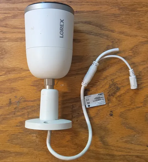 Lorex E892AB IP/Network Bullet Security Camera POE
