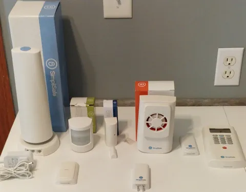 SimpliSafe Legacy security system (SS-1500).