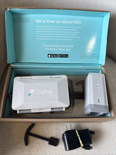 Flume 2 F2100 WiFi Water Monitor Leak Detector Sensor (Needs Battery)