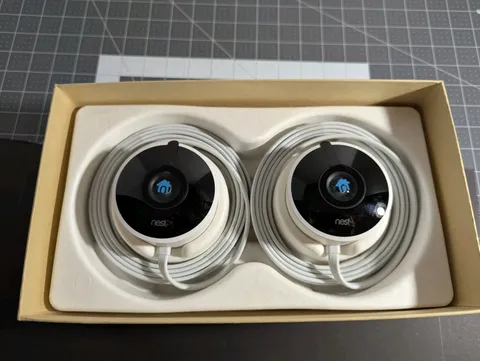 Nest Cam Outdoor 1st Generation Wired Security Camera 2-Pack – NC2400ES OPEN Box