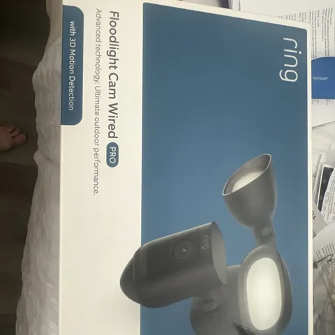 Floodlight Cam Pro with 2K Video and Ring Vision, 2 LED Lights - Black - New