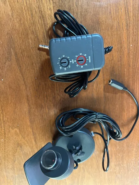 4A X10 XC18A 2.4GHz Wireless Color Camera & XM13A Power Supply