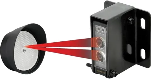 E-936-S45RRGQ Retro Reflective Photoelectric Beam Sensor, 45Ft (14M) Sensing Ran