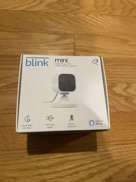 Blink Mini Indoor Plug-In HD Smart Security Camera White Brand New Sealed