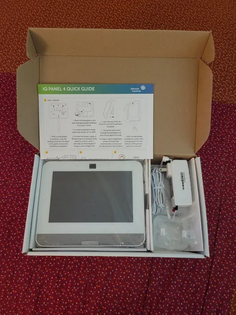 Qolsys IQP4001 IQ Panel 4 Touch panel