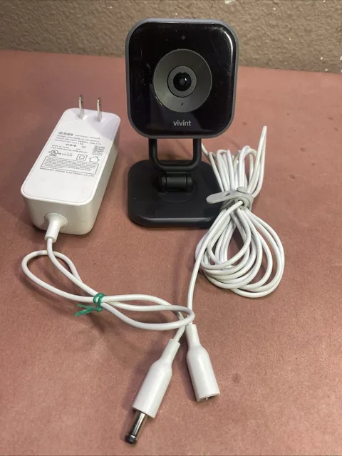 Vivint Indoor Camera Gen 2 VS-IDC350-GRY (Used/untested/READ)