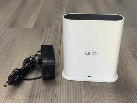 Arlo Ultra VMB5000 Smart Hub Base Station for Arlo Pro Hub + Power Cord