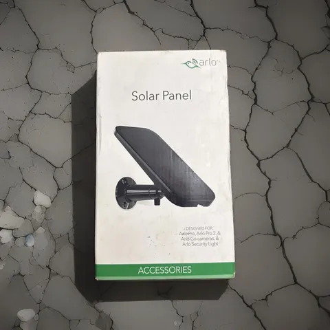 Arlo Solar Panel Compatible with Arlo Pro, Pro 2, and Arlo Go VMA4600-10000S