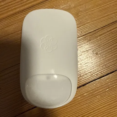Ooma Motion Sensor [P/N 110-0146-100] With Wall Plate White