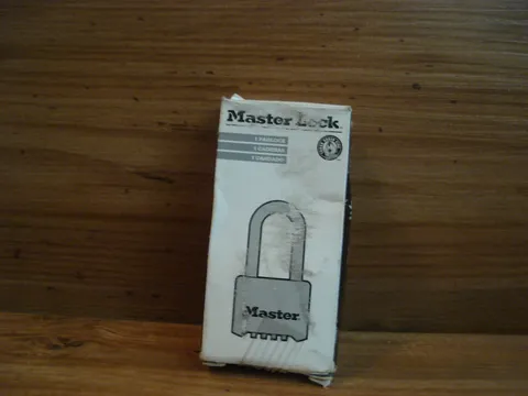 Master Lock 175LH Resettable Combination Lock 2-1/4-inch Shackle