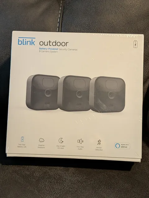 Blink Outdoor Wireless Security Camera 3rd Gen 3-Pack Battery-Powered New 