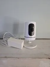 Vivint A1G V-CAM1 Indoor Wi-Fi IP Network Camera 1080p White/Black w/ Bracket
