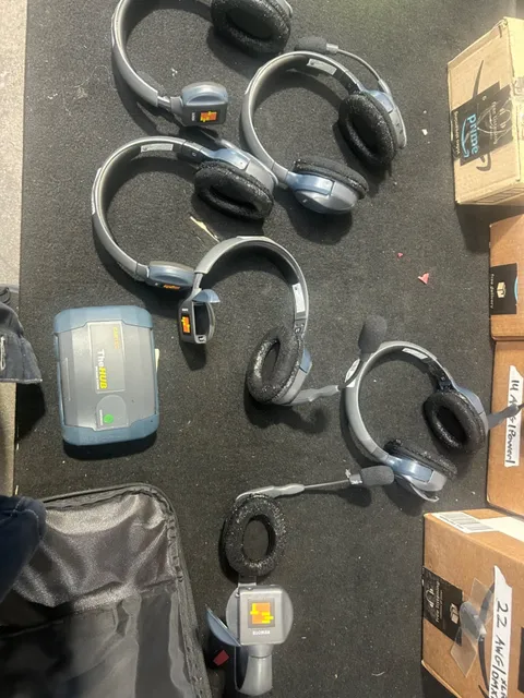 Eartec HUB Wireless Intercom System (6-Person) - Expanded Range w/ Base Station