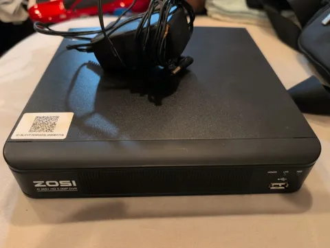 ZOSI 4CH 1080p DVR Recorder 4-in1  Security Surveillance CCTV 2MP Camera System